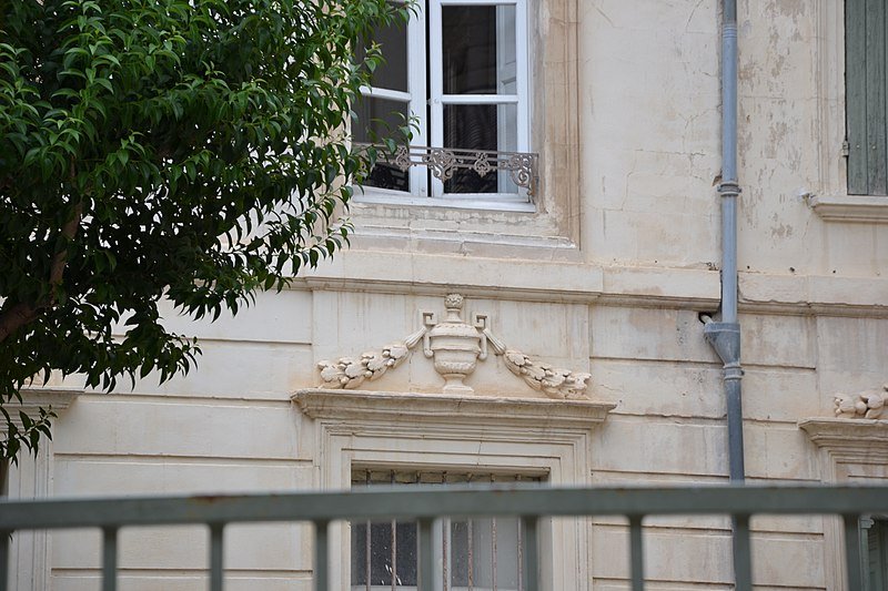 HOTEL DE JONC , ETAPE 2